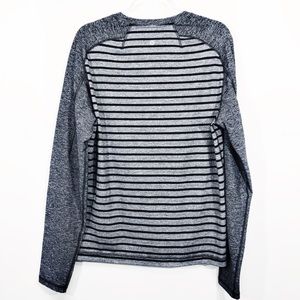 LULULEMON | men’s striped long sleeve workout top